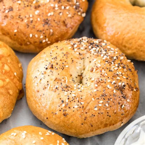 best homemade bagels recipe ever.